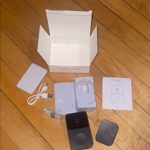 NWT Smart Video Doorbell with Accessories